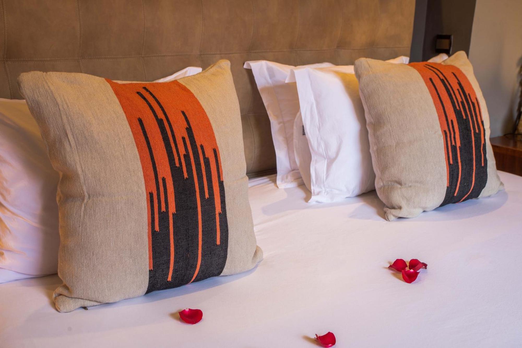 Le Medina Privilege Riad & Spa Marrakesh Esterno foto