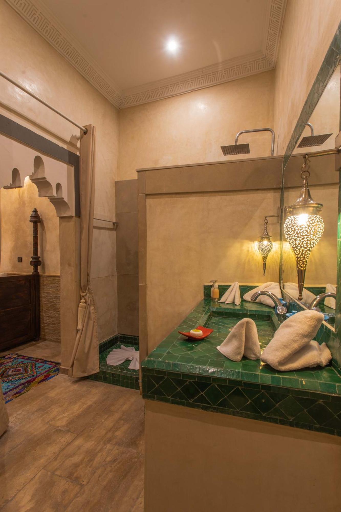 Le Medina Privilege Riad & Spa Marrakesh Esterno foto